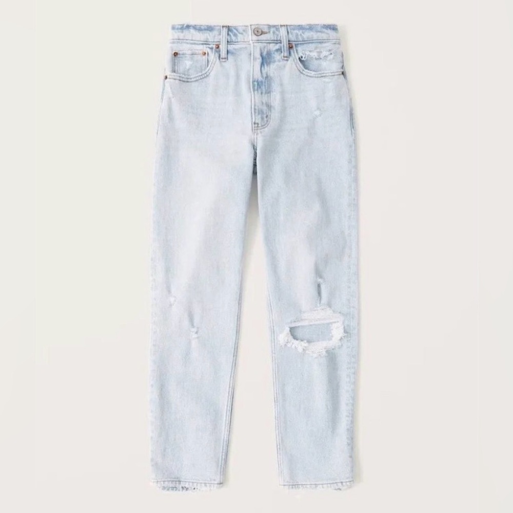 Abercrombie “The Mom HR” distressed jeans
